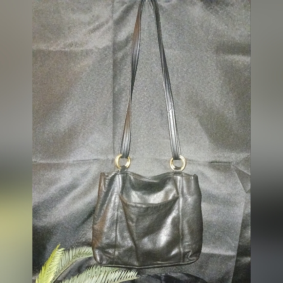 Vintage Handbags - Vintage black leather shoulder/crossbody bag